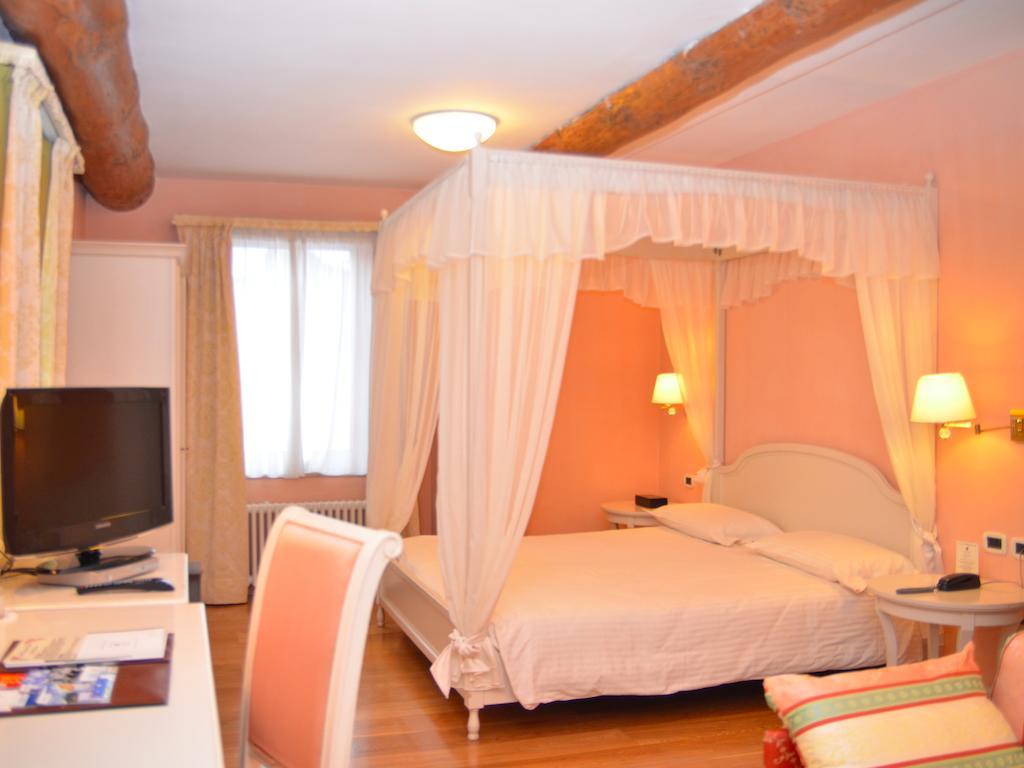 Hotel Dolomiti Moena Eksteriør billede
