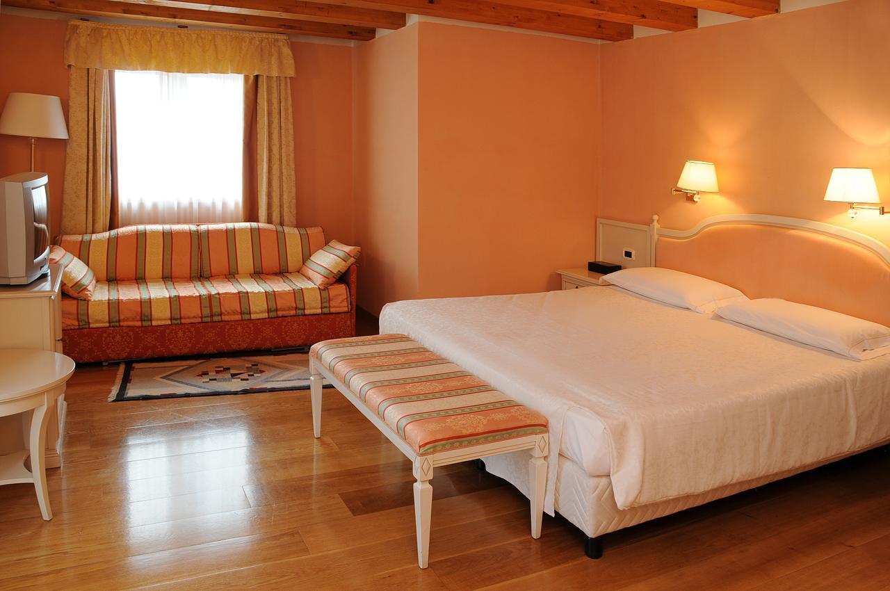 Hotel Dolomiti Moena Eksteriør billede