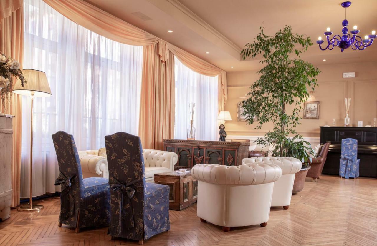 Hotel Dolomiti Moena Eksteriør billede